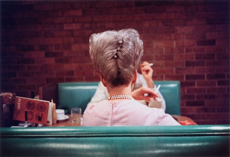 gallery_img_12_11__william-eggleston-o-pateras-tis-egxromis-fotografias