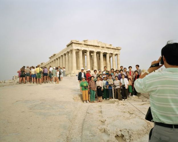 gallery_img_148_14__o-asinithista-sinithismenos-martin-parr