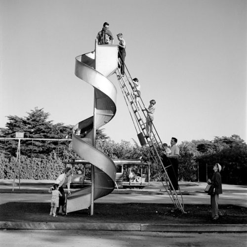 gallery_img_284_9__h-apithani-istoria-tis-vivian-maier