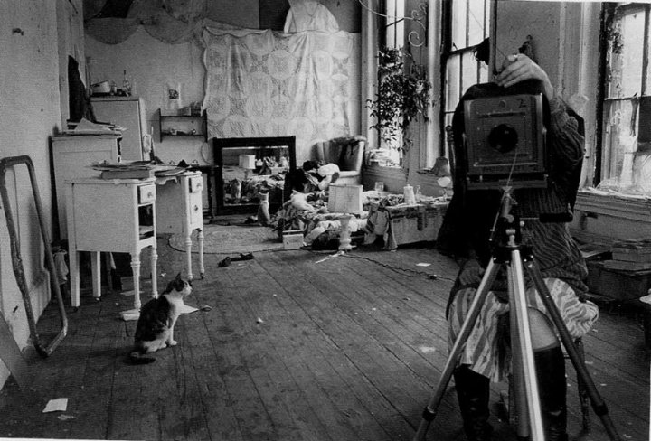 gallery_img_35_0__you-cannot-see-me-from-where-i-look-at-myself-francesca-woodman