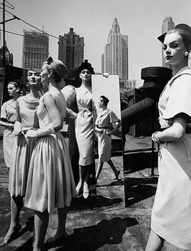 gallery_img_84_14__who-are-you-william-klein